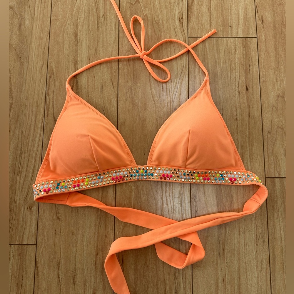 Push up bikini top